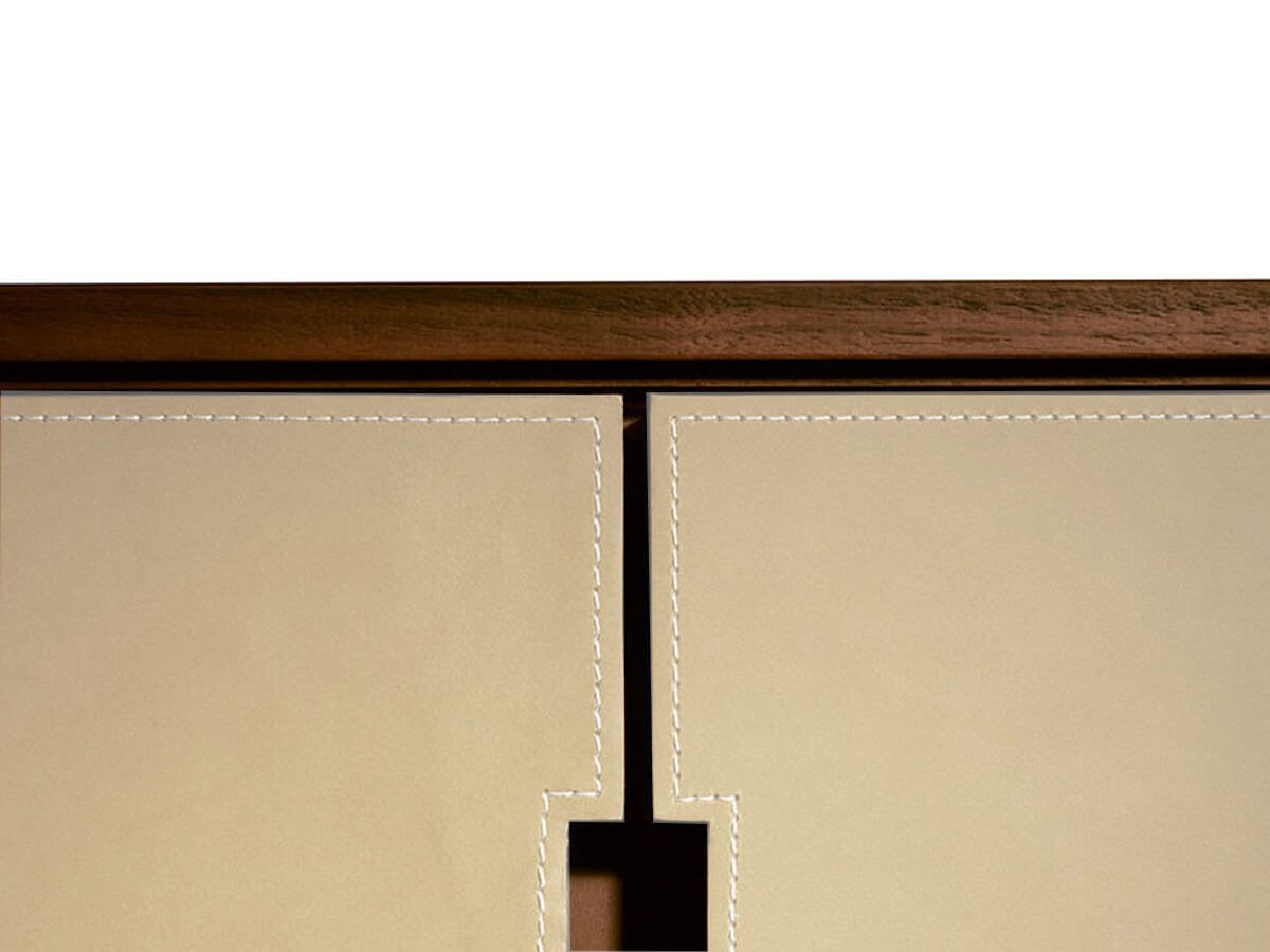 Poltrona Frau Fidelio Notte Bedside Table Saddle Avorio / Canaletto Walnut