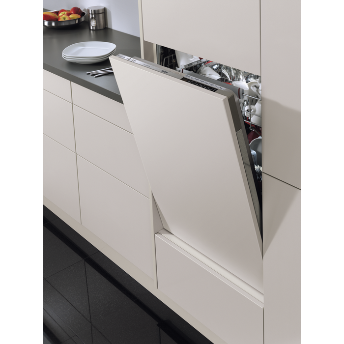 AEG Fully-Integrated Dishwasher FSE83837P
