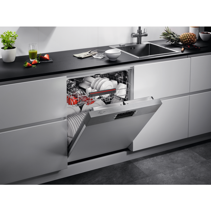 AEG Semi-Integrated Dishwasher FEE63600ZM